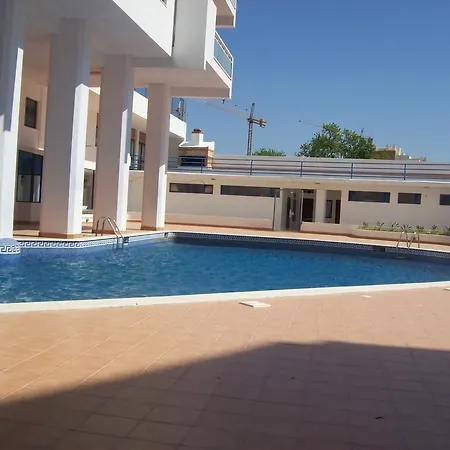 Apartamento Turistico Arminda Rodrigues *
